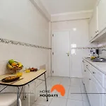 아파트 #180 T2 Ondas Do Mar By Holidays 알부페이라